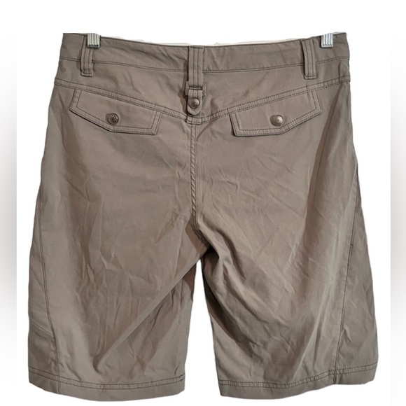 Athleta Dipper Hiking Walking Bermuda Shorts Sz 8 - Picture 3 of 7
